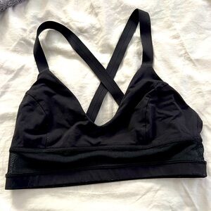 Lulu lemon size 4 sports bra mesh